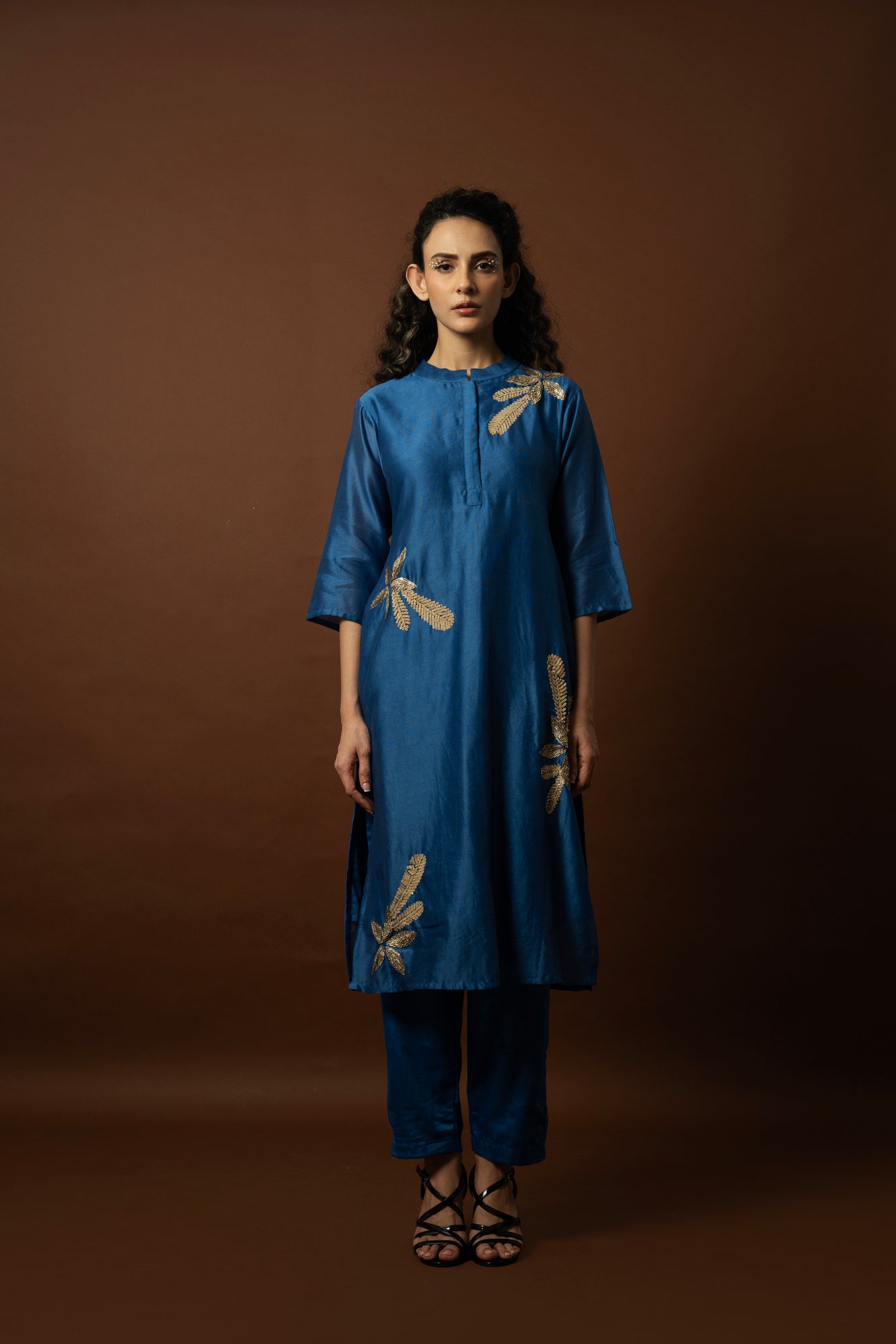 Elegant Kurta Set on Chanderi with Floral Sequins Embellishment - 1533